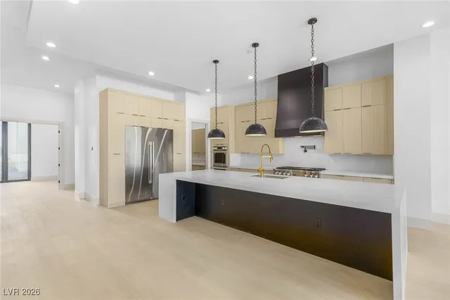 $4,000,000 | 5885 St Ebbes Court, Las Vegas, NV 89131