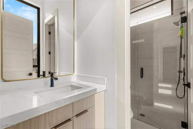 $4,000,000 | 5885 St Ebbes Court, Las Vegas, NV 89131