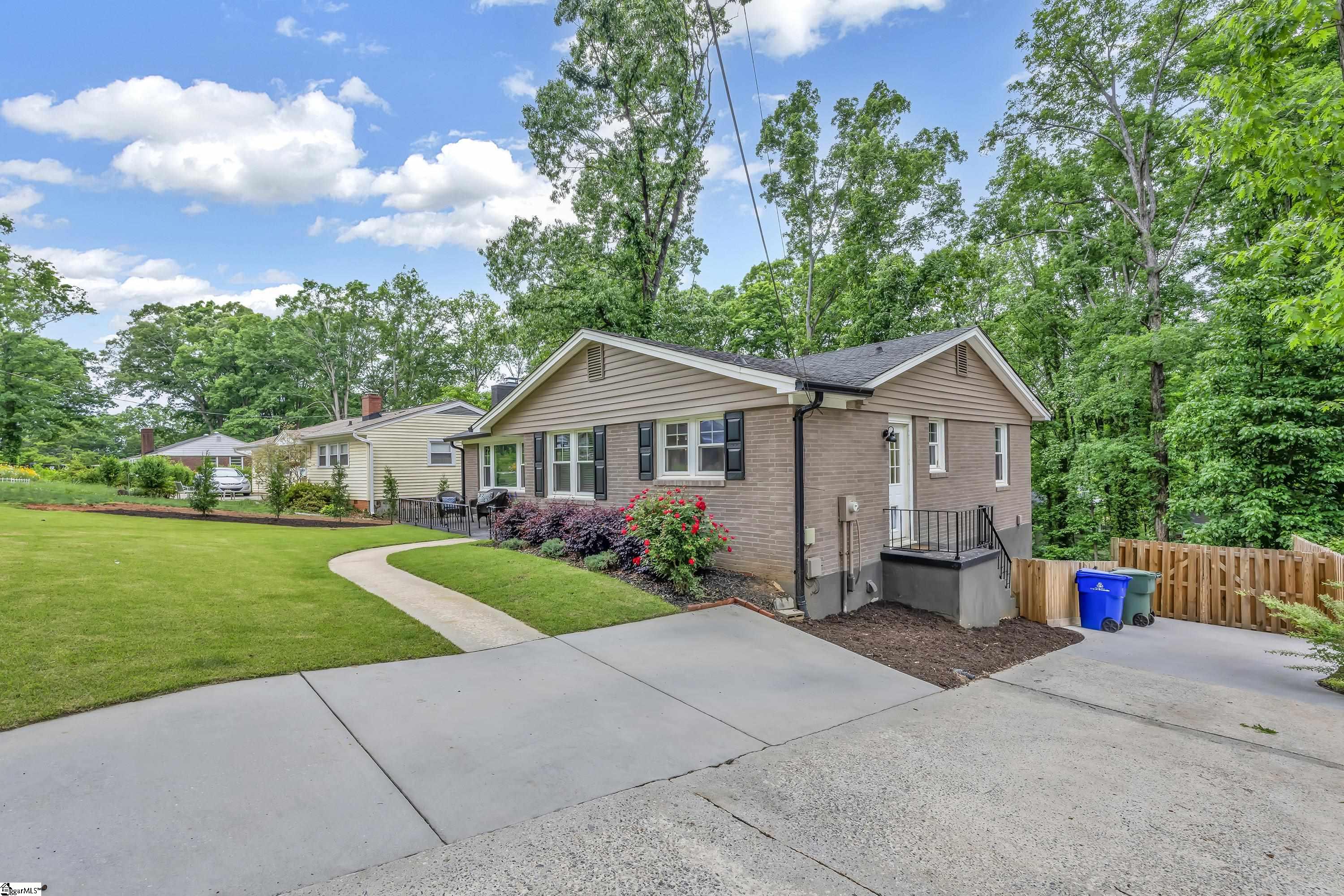 40 Nottingham Road Greenville, SC 29607 - Photo 29 of 32 Gallery Image 29