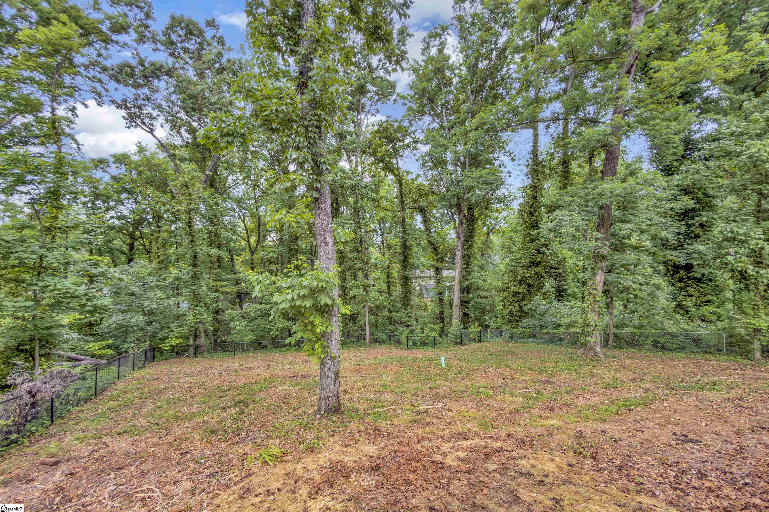 40 Nottingham Road Greenville, SC 29607 - Photo 31 of 32 Gallery Image 31