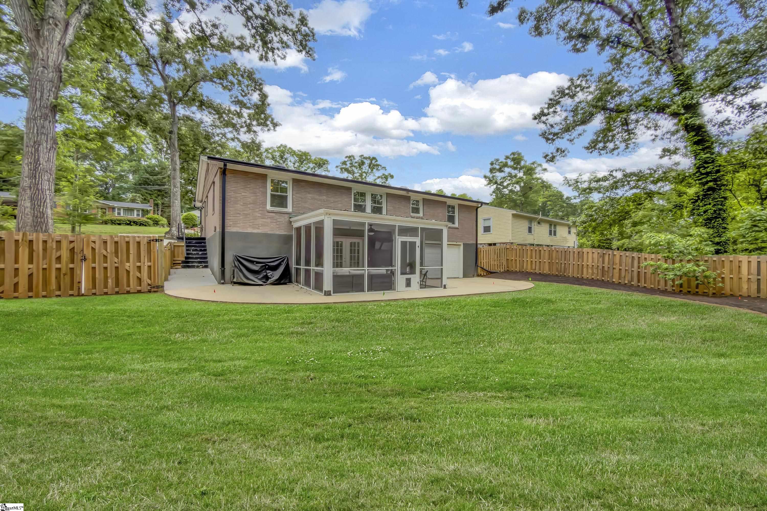 40 Nottingham Road Greenville, SC 29607 - Photo 32 of 32 Gallery Image 32