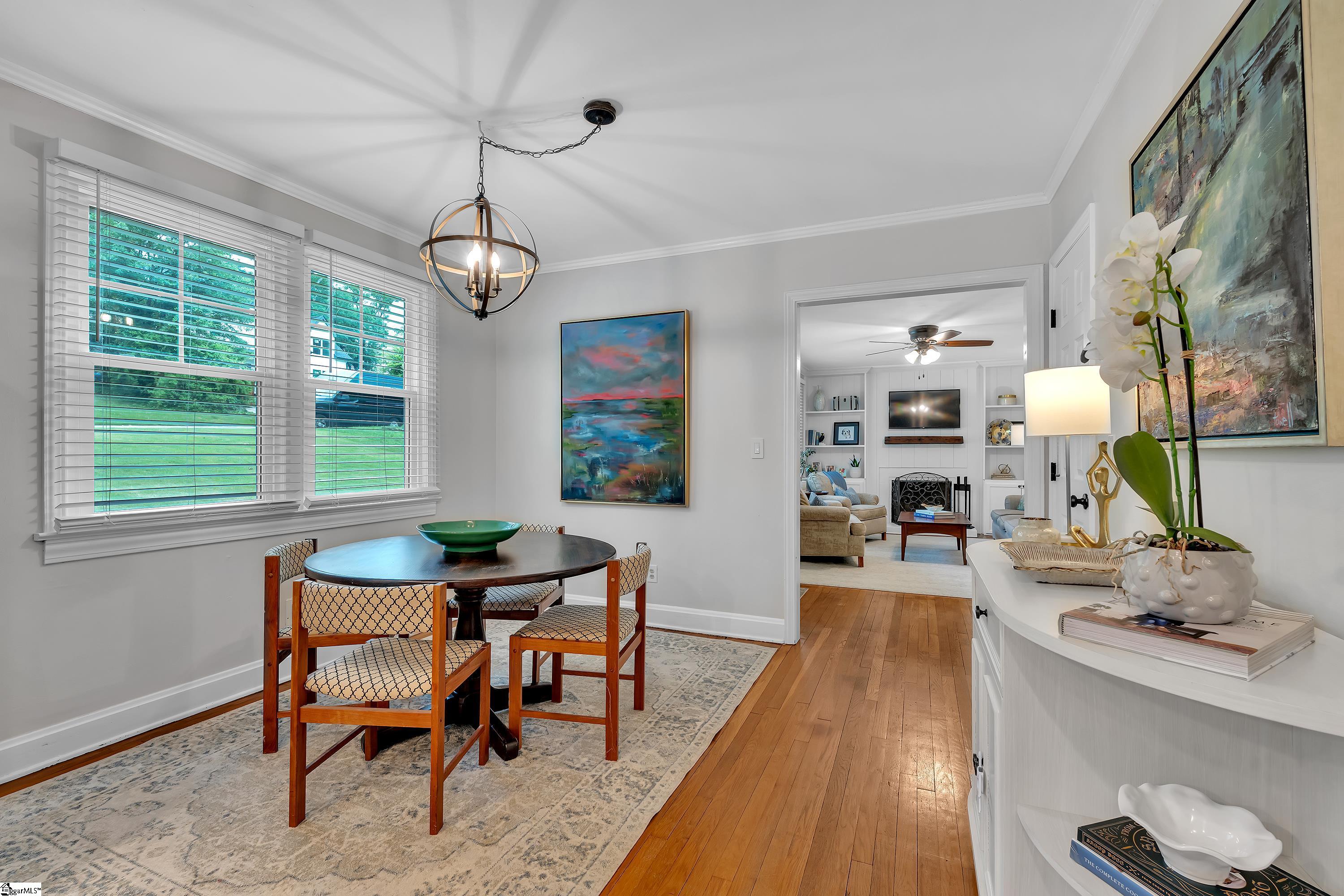 40 Nottingham Road Greenville, SC 29607 - Photo 4 of 32 Gallery Image 4