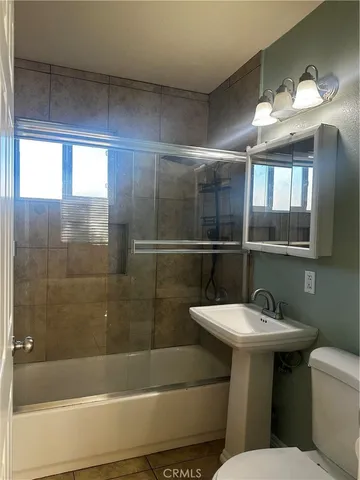 $1,900 | 24286 Atwood Avenue, Moreno Valley, CA 92553