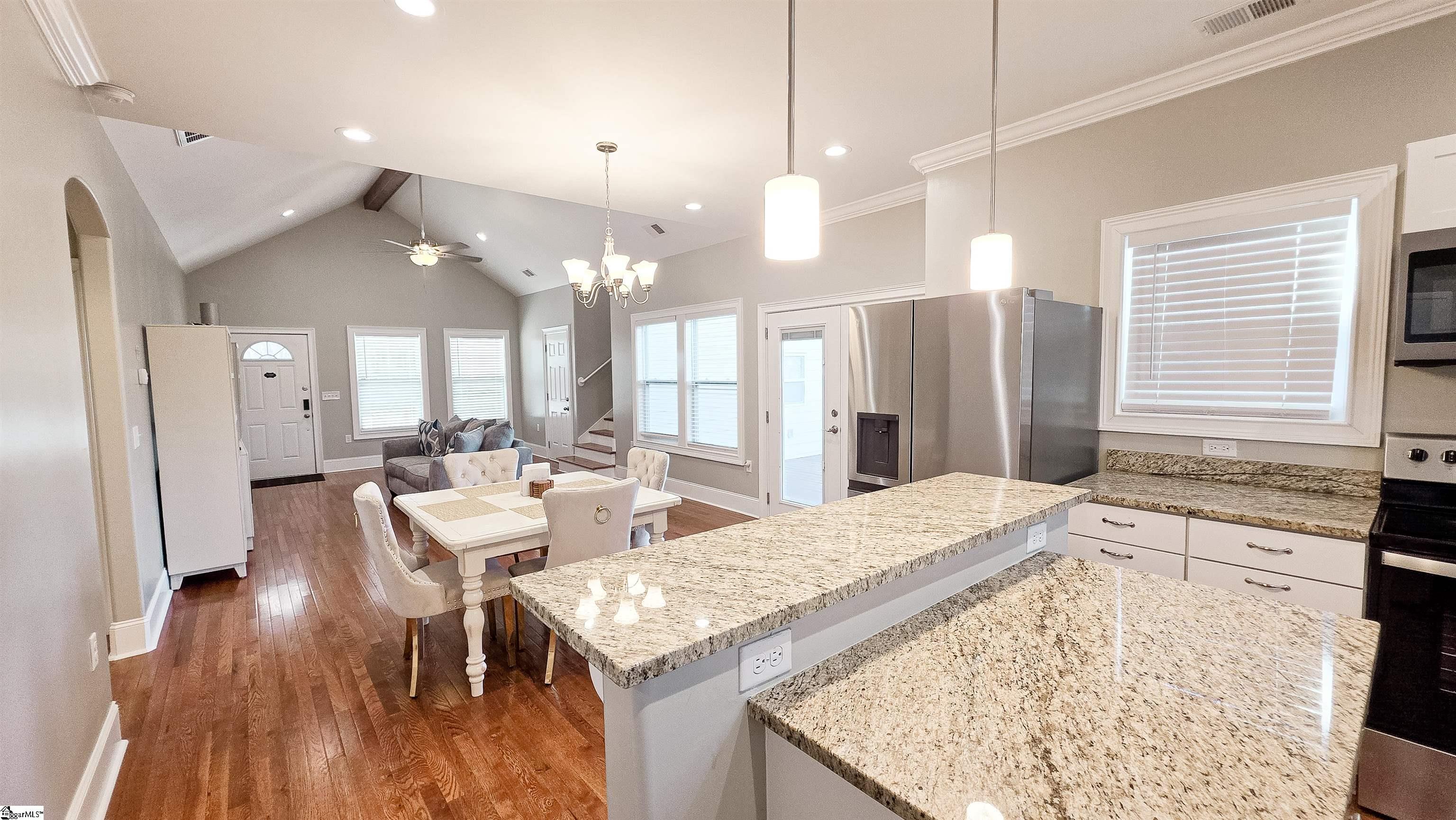 843 St Mark Road Taylors, SC 29687 - Photo 15 of 36