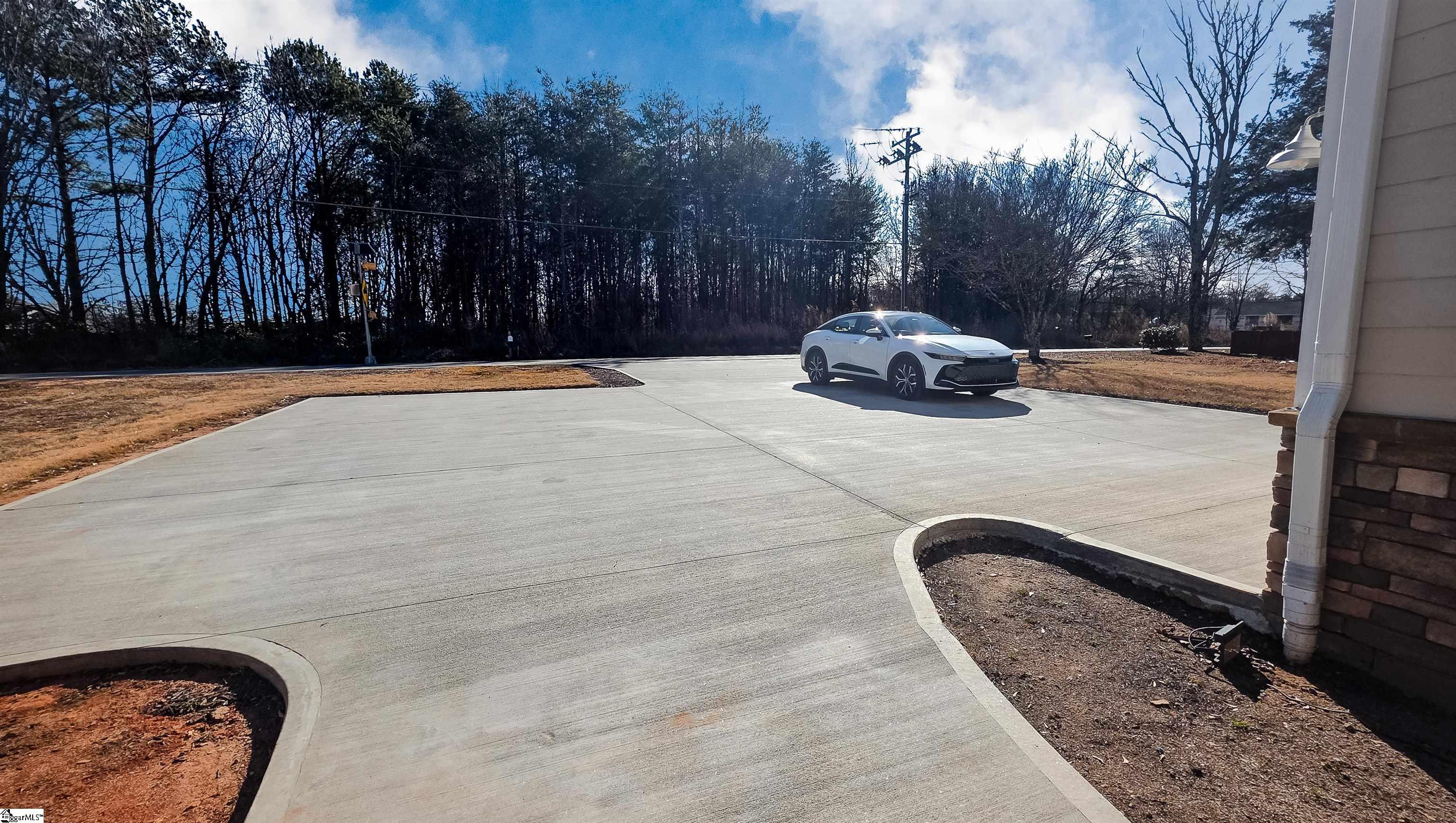 843 St Mark Road Taylors, SC 29687 - Photo 6 of 36