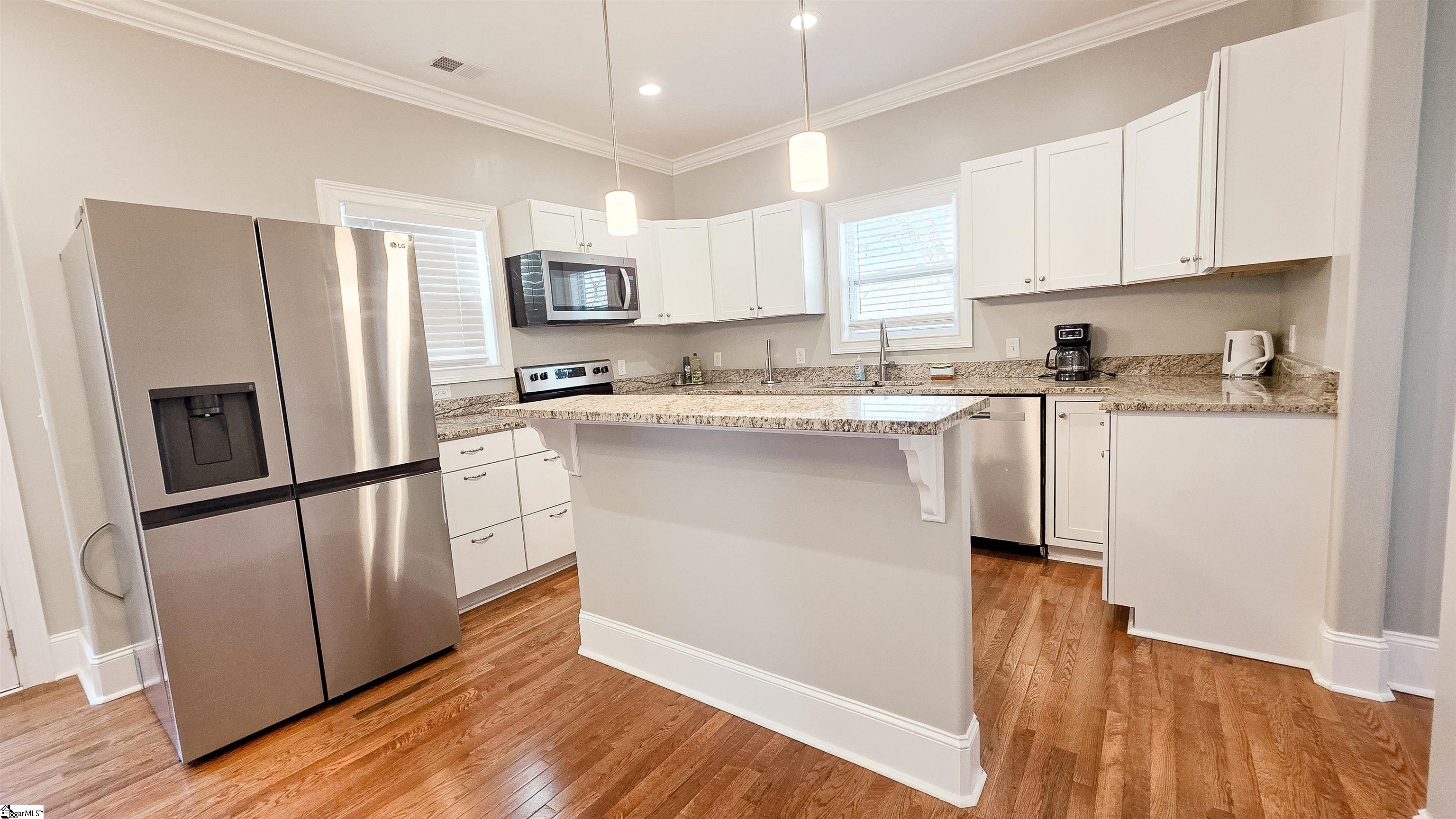 843 St Mark Road Taylors, SC 29687 - Photo 10 of 36