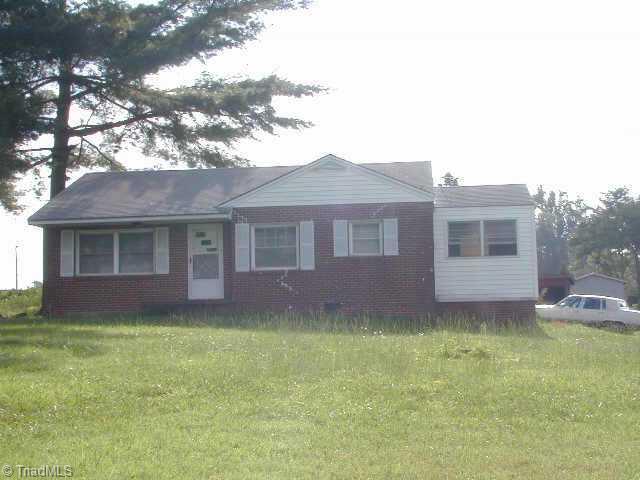 4556 Gumtree Road Winston-Salem, NC 27107 - Photo 1 of 9 Exterior Front. Front elevation