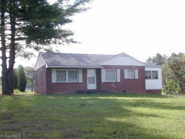 4556 Gumtree Road Winston-Salem, NC 27107 - Photo 2 of 9 Other. Front left elevation