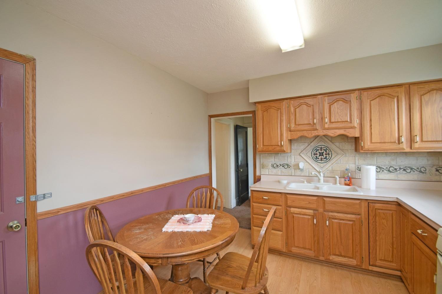 711 3rd Street Reading, OH 45215 - Photo 12 of 32