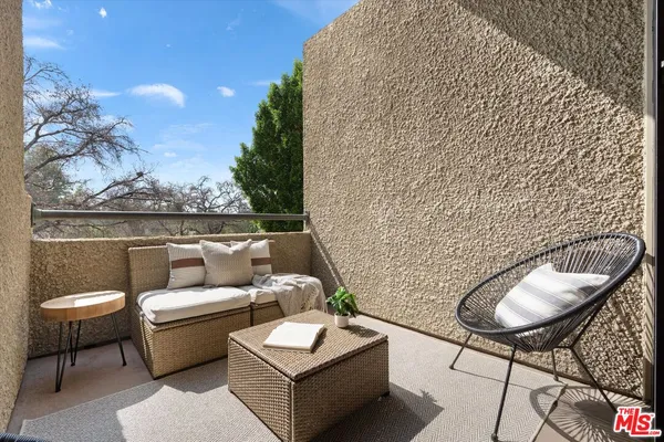 $835,000 | 484 East California Boulevard, Unit 36, Pasadena, CA 91106
