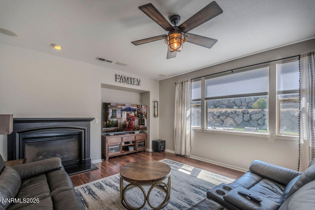 7806 Fire Opal Lane Reno, NV 89506 - Photo 13 of 54 FireOpalLn13