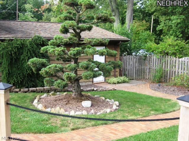 14516 Darrow Road Vermilion, OH 44089 - Photo 5 of 24