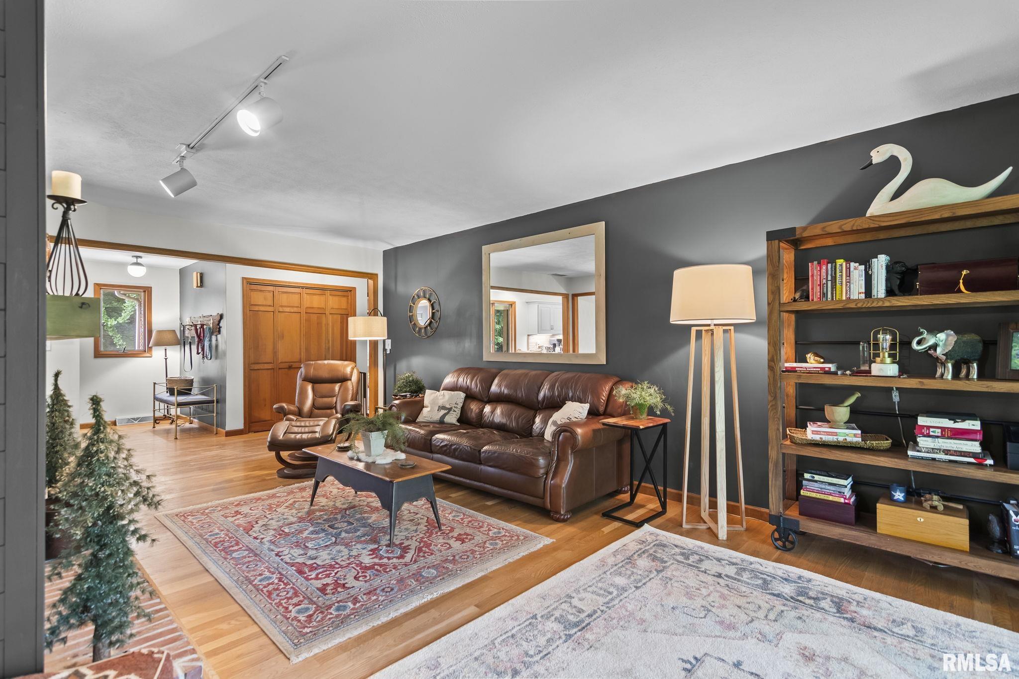 4856 Oak Hill Road Rochester, IL 62563 - Photo 6 of 54
