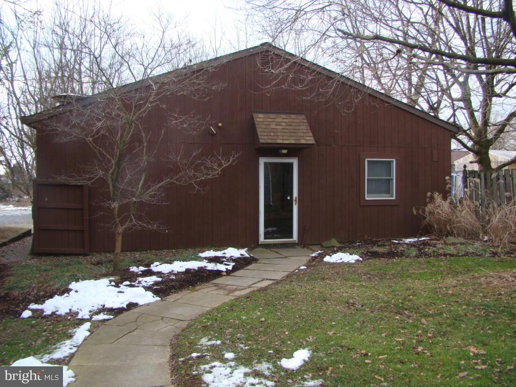 11 Stevens Road Stevens, PA 17578 - Photo 19 of 24
