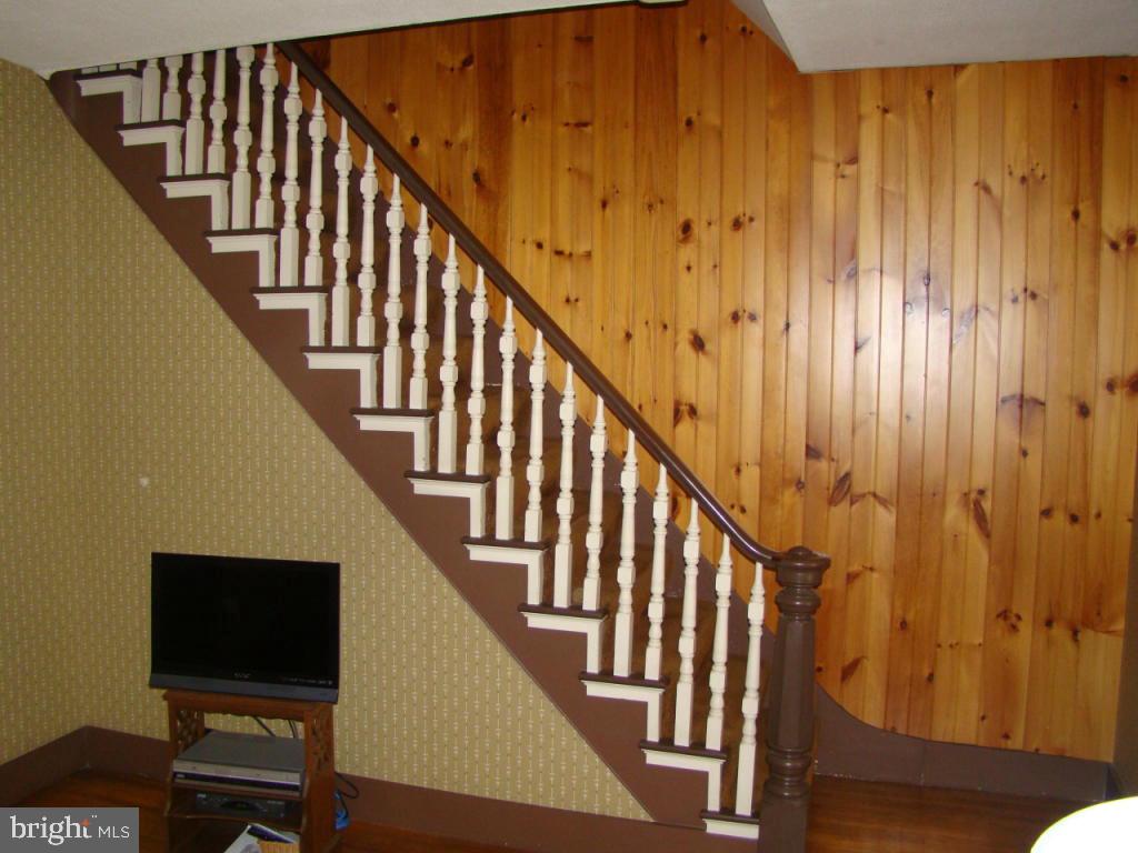 11 Stevens Road Stevens, PA 17578 - Photo 9 of 24