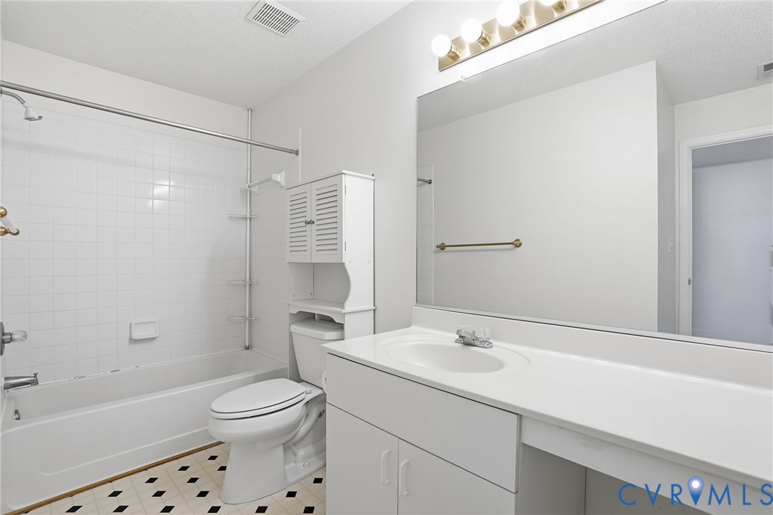 705 Queens Path Williamsburg, VA 23185 - Photo 16 of 29