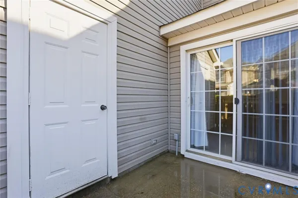 $250,000 | 705 Queens Path, Williamsburg, VA 23185