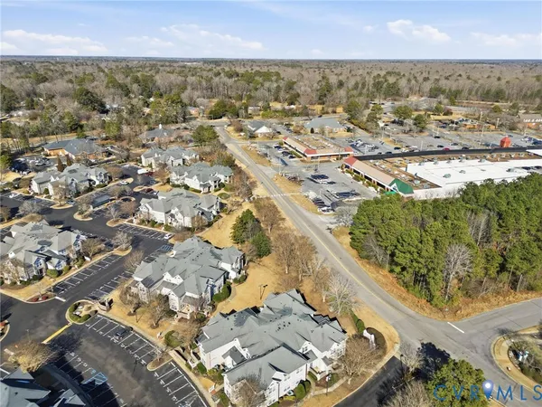 $250,000 | 705 Queens Path, Williamsburg, VA 23185