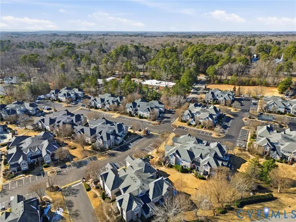 $250,000 | 705 Queens Path, Williamsburg, VA 23185