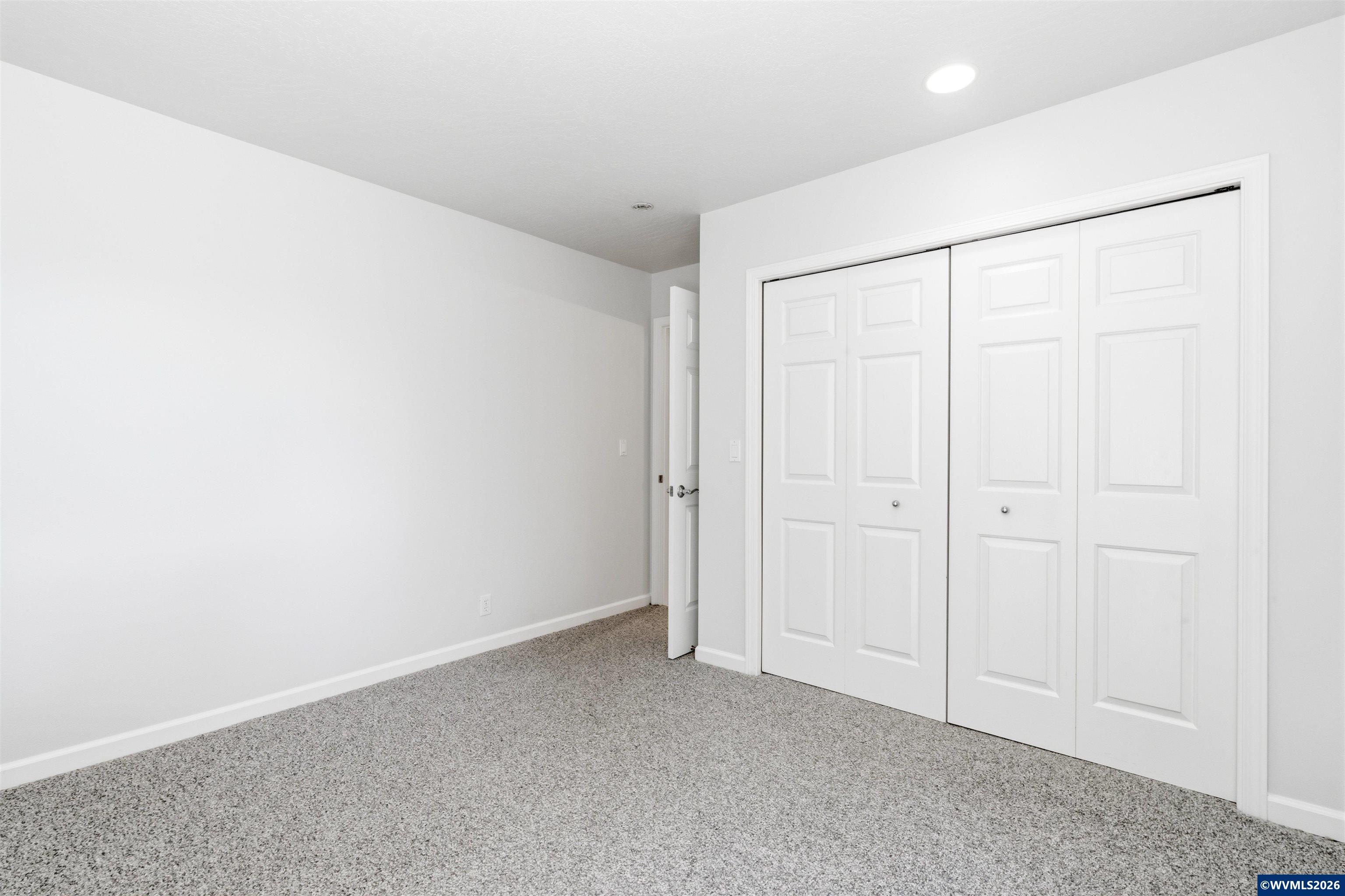 151 Rockridge Loop Eugene, OR 97405 - Photo 24 of 30