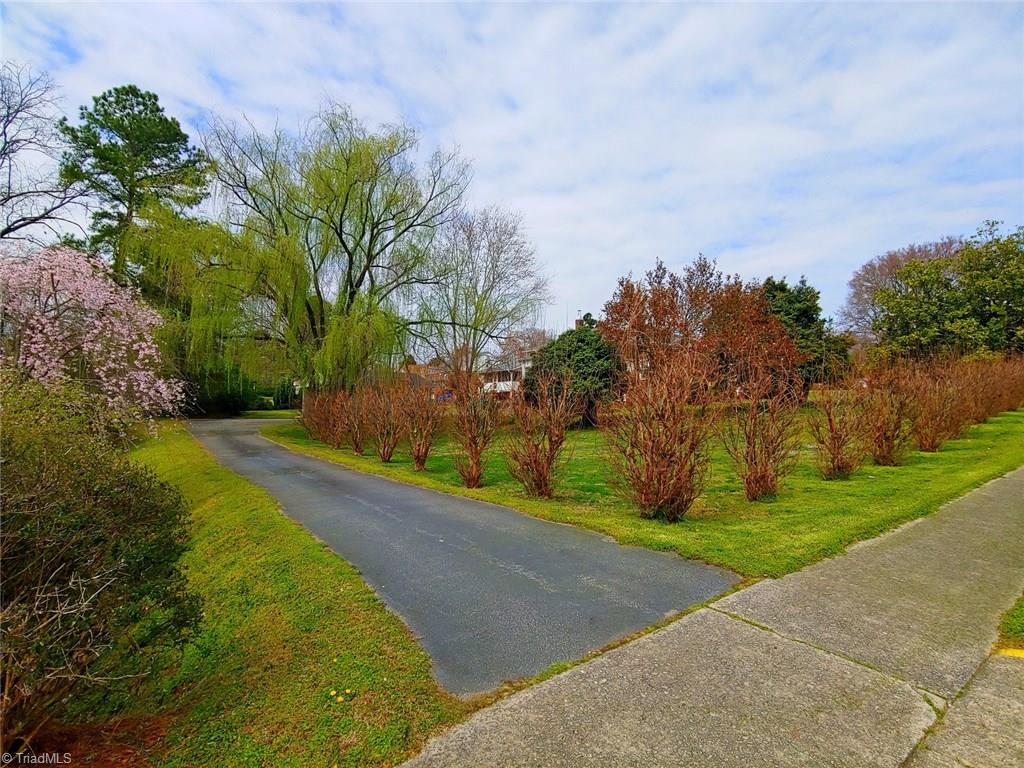203 East Decatur Street Madison, NC 27025 - Photo 5 of 24 Gallery Image 5