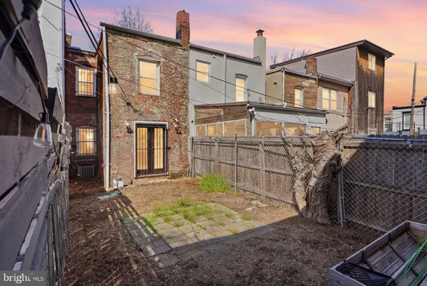 $3,500 | 1619 5th Street Northwest, Washington, DC 20001