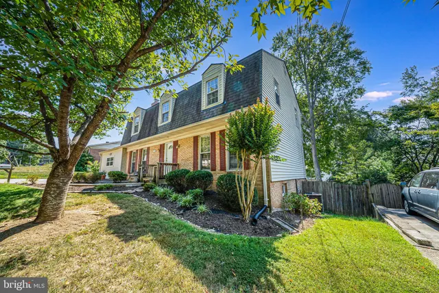 $724,899 | 5002 Butternut Drive, Rockville, MD 20853