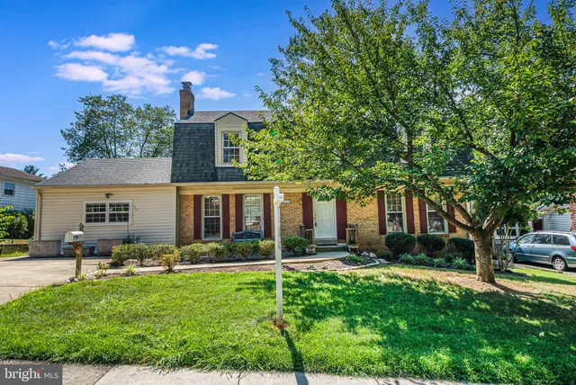 $724,899 | 5002 Butternut Drive, Rockville, MD 20853