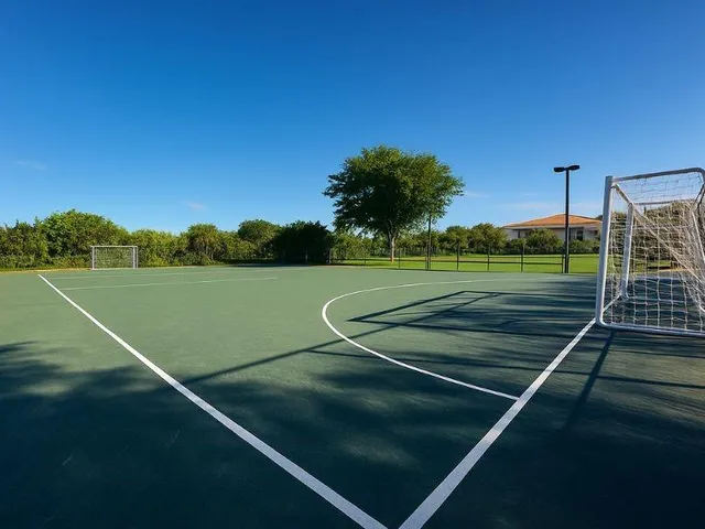 a view of a tennis court