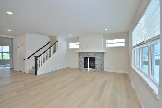 $844,900 | 8211 West Skylark Drive, Mequon, WI 53097