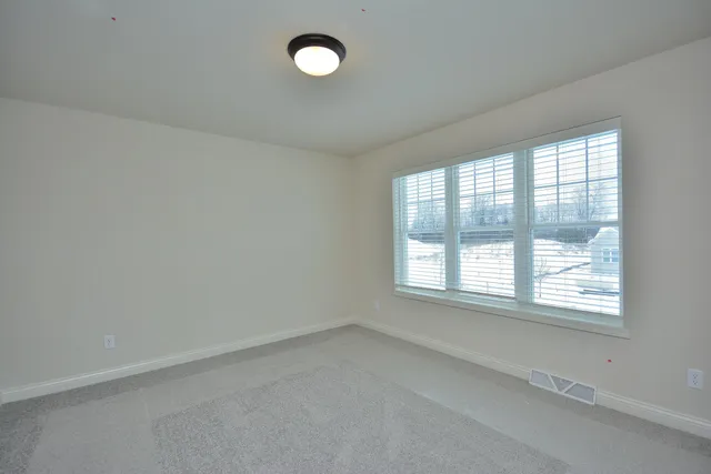 $844,900 | 8211 West Skylark Drive, Mequon, WI 53097