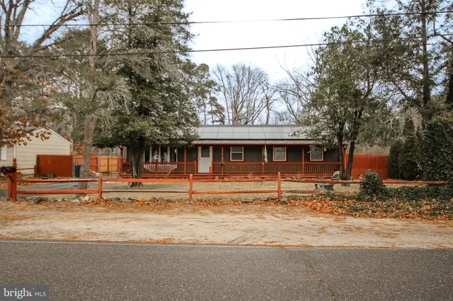 $325,000 | 316 East Collings Drive, Williamstown, NJ 08094