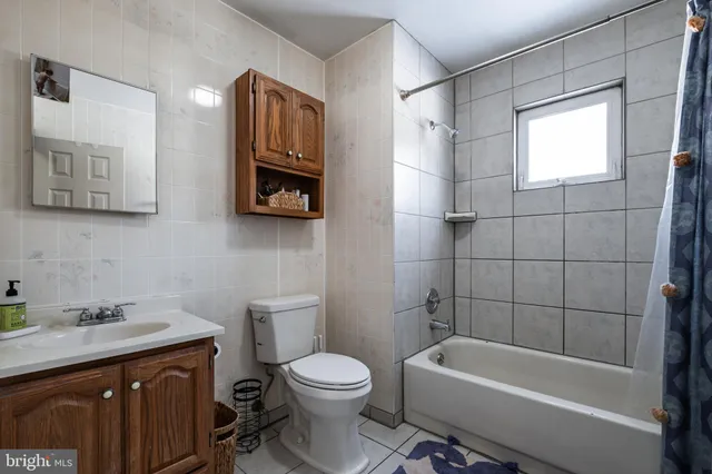 $325,000 | 316 East Collings Drive, Williamstown, NJ 08094