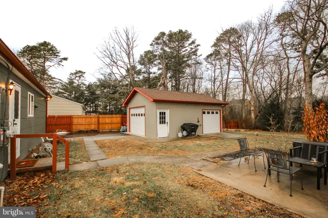 $325,000 | 316 East Collings Drive, Williamstown, NJ 08094