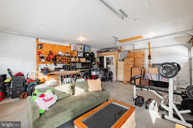 $325,000 | 316 East Collings Drive, Williamstown, NJ 08094