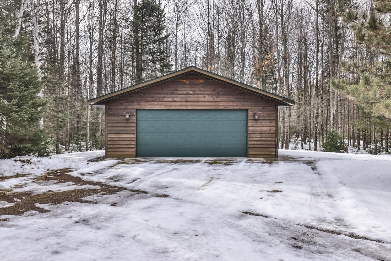 13145 Sunset Road Presque Isle, WI 54557 - Photo 17 of 23 Gallery Image 17