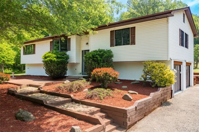 $510,000 | 23 Wild Turkey Run, Wappingers Falls, NY 12590