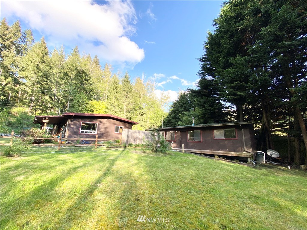 7286 Holst Road Clinton, WA 98236 - Photo 12 of 15 Gallery Image 12
