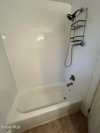 $1,550 | 6 Davis Avenue, Albany, NY 12203