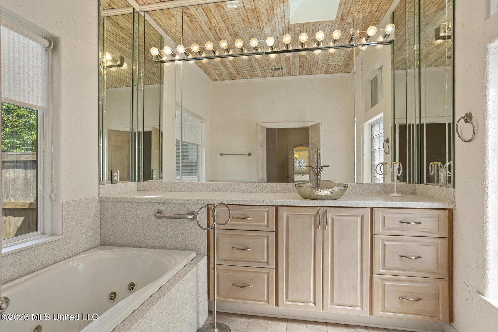 518 Heatherstone Court Ridgeland, MS 39157 - Photo 24 of 31 518 Heatherstone-31
