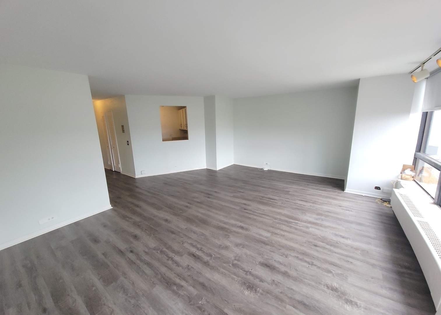 5415 North Sheridan Road, Unit 603 Chicago, IL 60640 - Photo 5 of 20