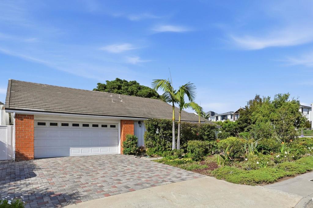 1066 Guildford Court Encinitas, CA 92024 - Photo 2 of 59