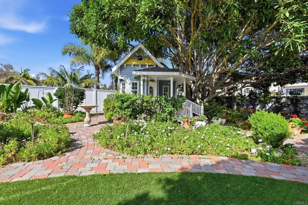 $2,600,000 | 1066 Guildford Court, Encinitas, CA 92024