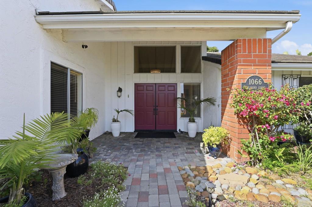 1066 Guildford Court Encinitas, CA 92024 - Photo 6 of 59