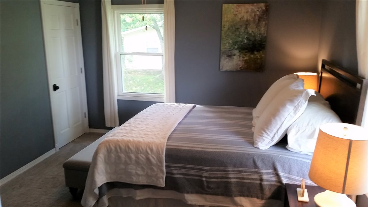 11531 Bluffton Road Fort Wayne, IN 46809 - Photo 14 of 22
