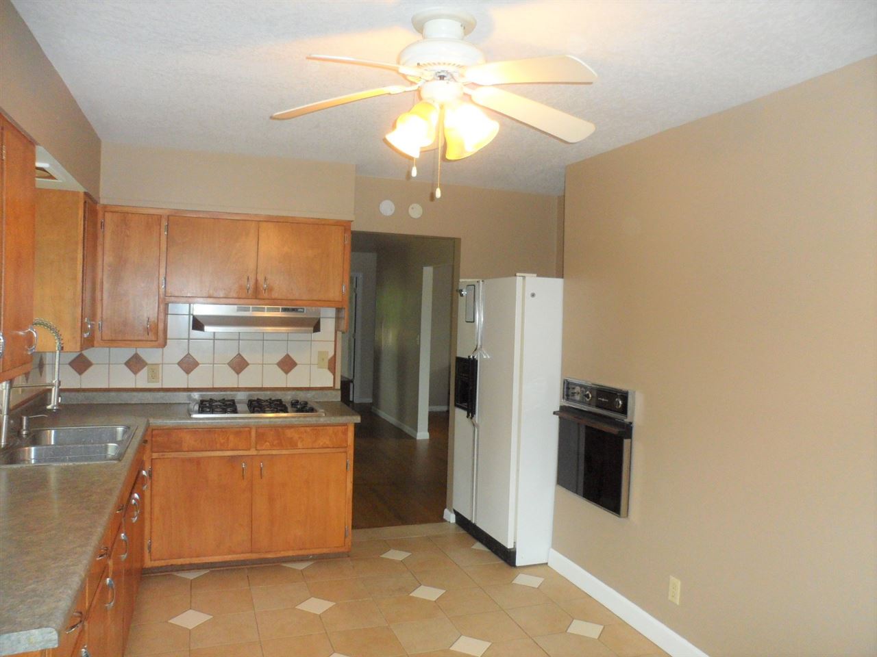 11531 Bluffton Road Fort Wayne, IN 46809 - Photo 8 of 22