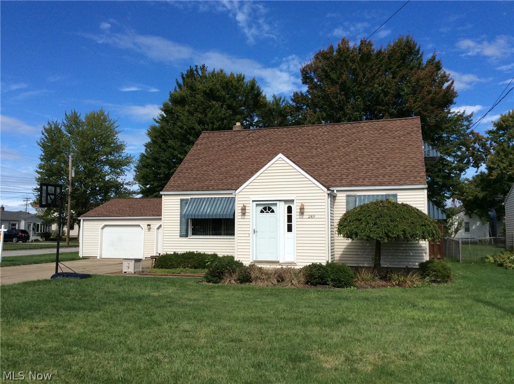 249 Smithfield Street Struthers, OH 44471 - Photo 1 of 1