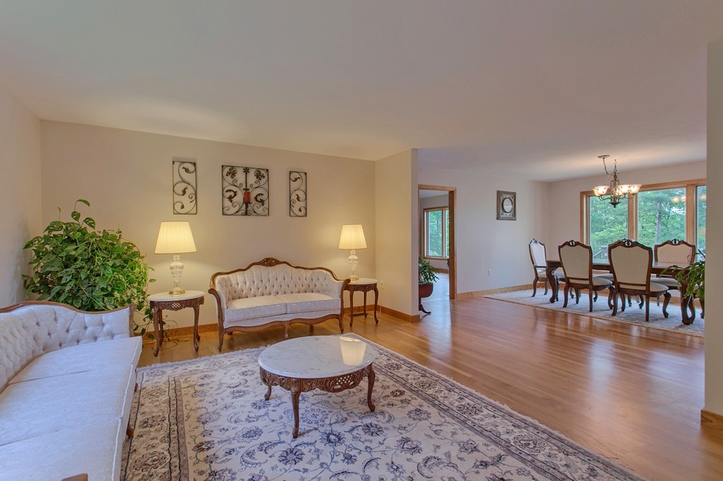 134 Shelters Road Groton, MA 01450 - Photo 10 of 28