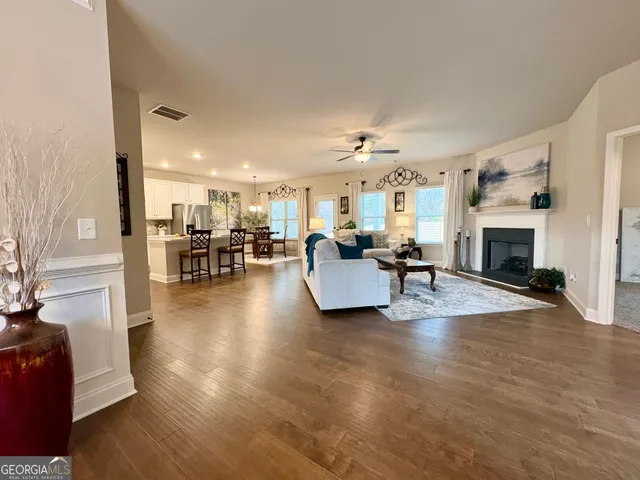 $498,690 | 986 Lakeview Oaks Court, Unit 26B, Grayson, GA 30017