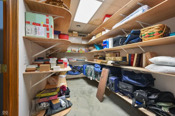 $1,495,000 | 348 Southwest Shoshone Trail, Greensburg, IN 47240